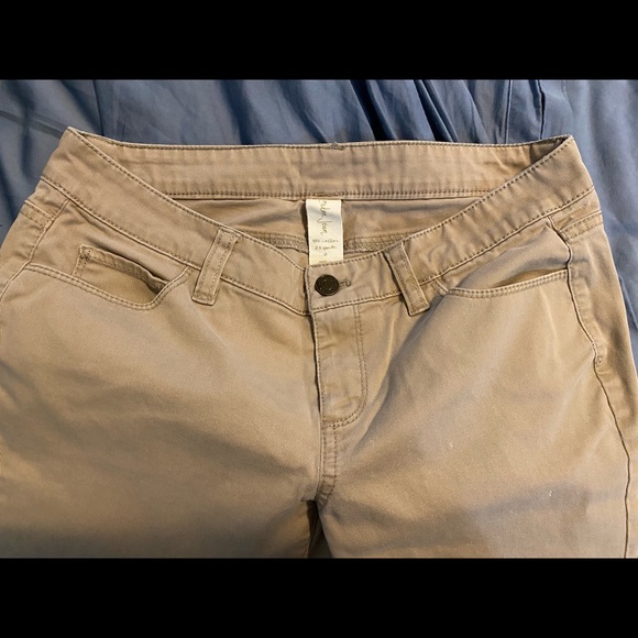London Jeans size 2 Khaki Pants - Picture 4 of 4